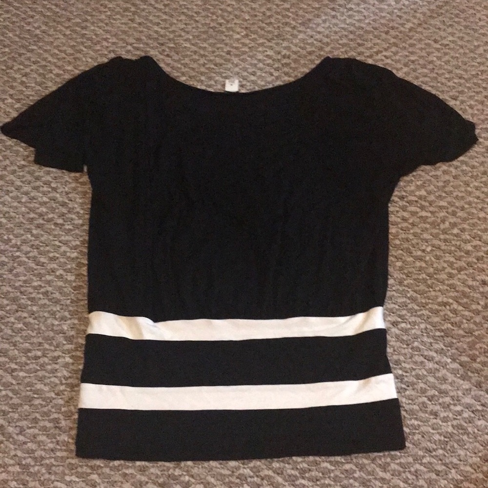 💙White House Black Market Blouse - Picture 2 of 6